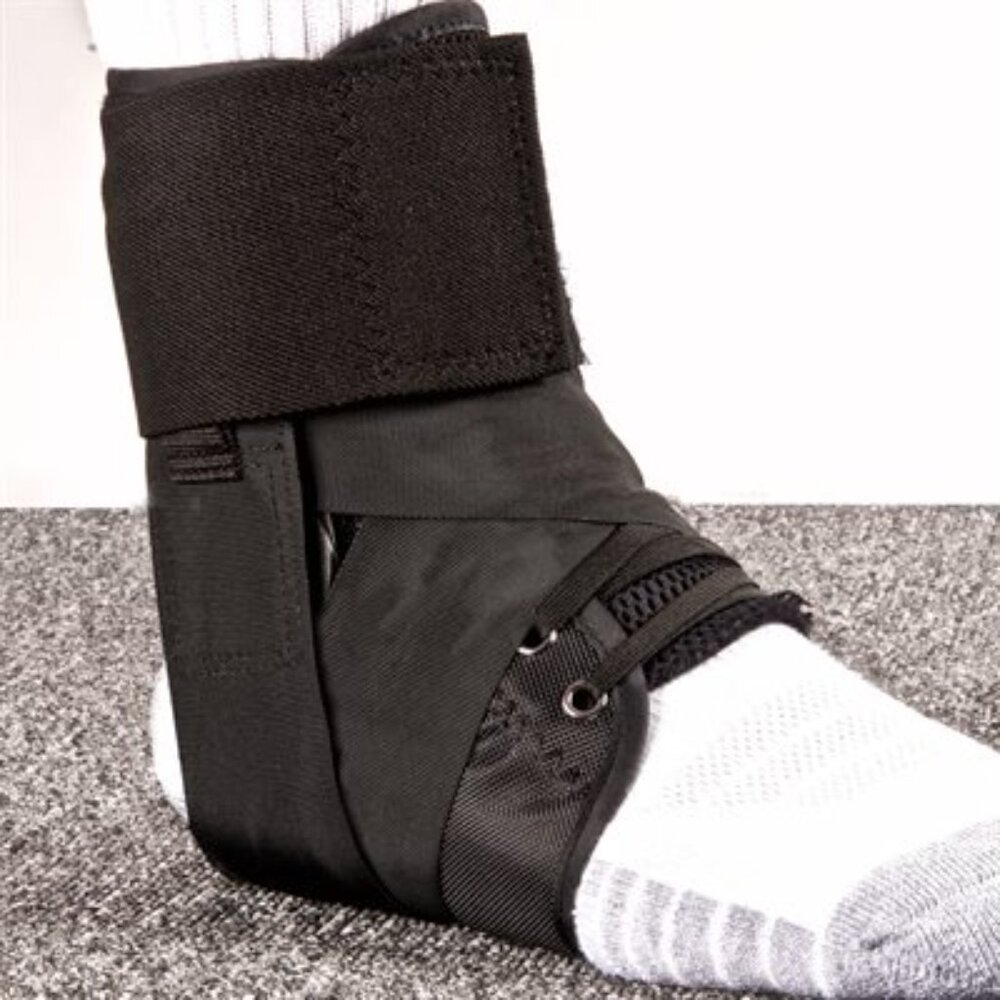 *NWT* Hinged RAPID Zap™ Ankle Orthosis (318H) SIZE M